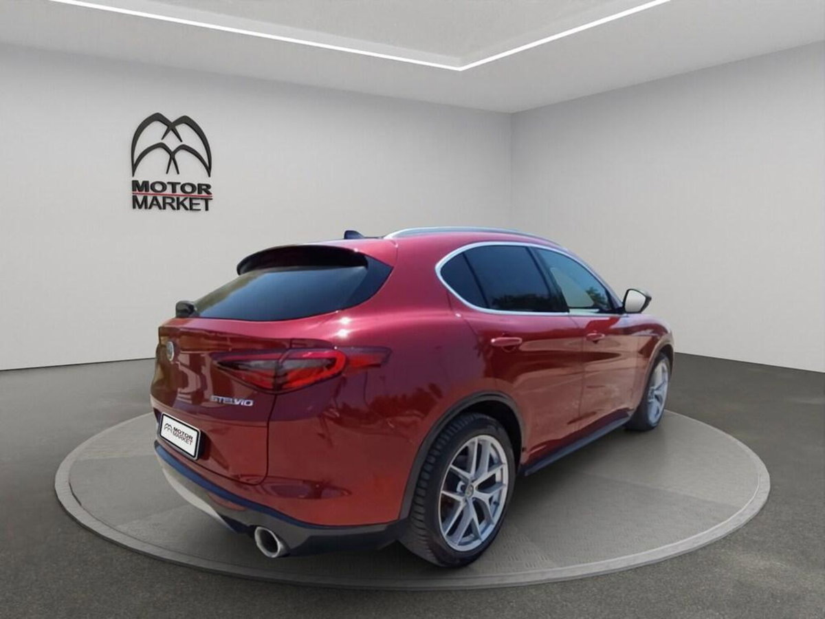 Alfa Romeo Stelvio Stelvio 2.0 Turbo 280 CV AT8 Q4 Ti (7)