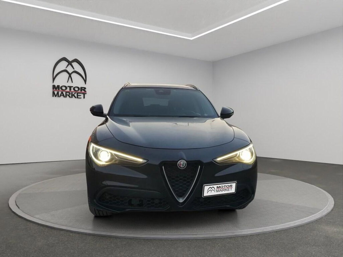 Alfa Romeo Stelvio Stelvio 2.0 Turbo 280 CV AT8 Q4 Ti (2)