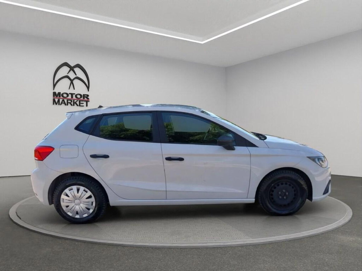 SEAT Ibiza 1.0 TGI 5 porte Reference (4)