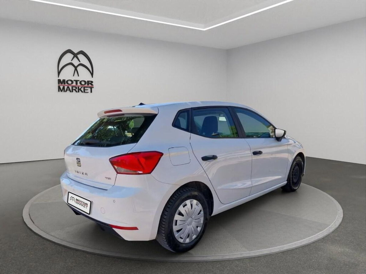 SEAT Ibiza 1.0 TGI 5 porte Reference (7)