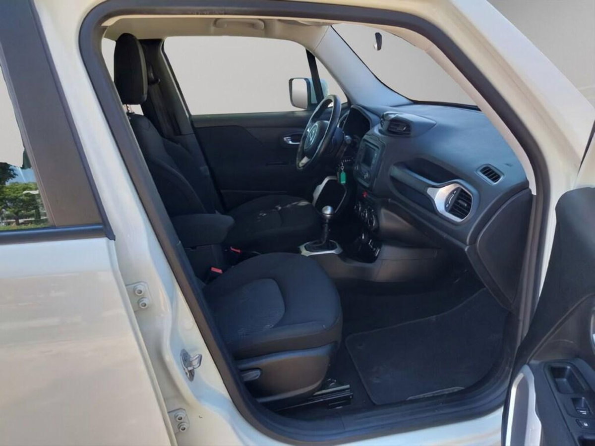 Jeep Renegade 2.0 Mjt 140CV 4WD Active Drive Limited (14)