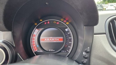 Abarth 695 695 1.4 Turbo T-Jet 180 CV 70° (18)