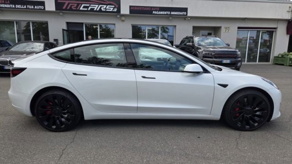 Tesla Model 3 Model 3 Long Range Performance AWD (5)