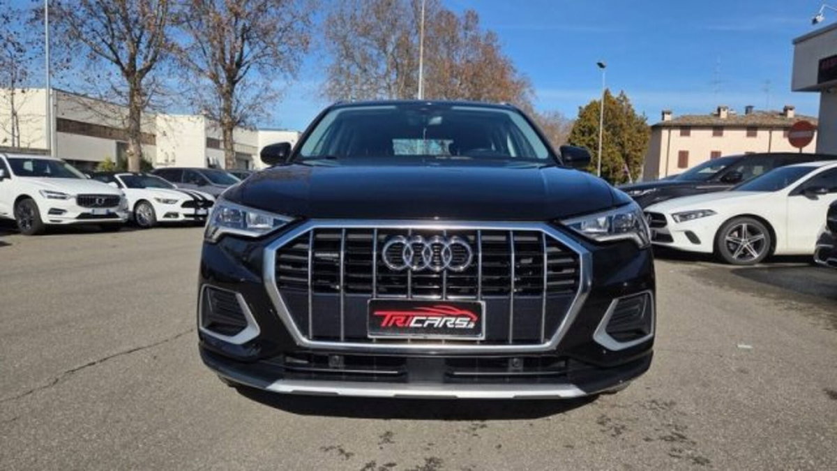 Audi Q3 Sportback 40 TFSI S tronic quattro edition (2)