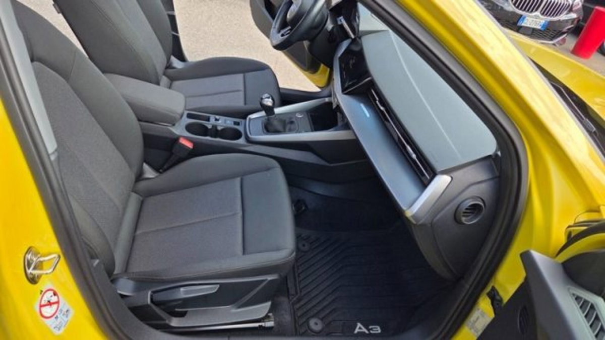 Audi A3 Sportback 35 TFSI Business Advanced (11)