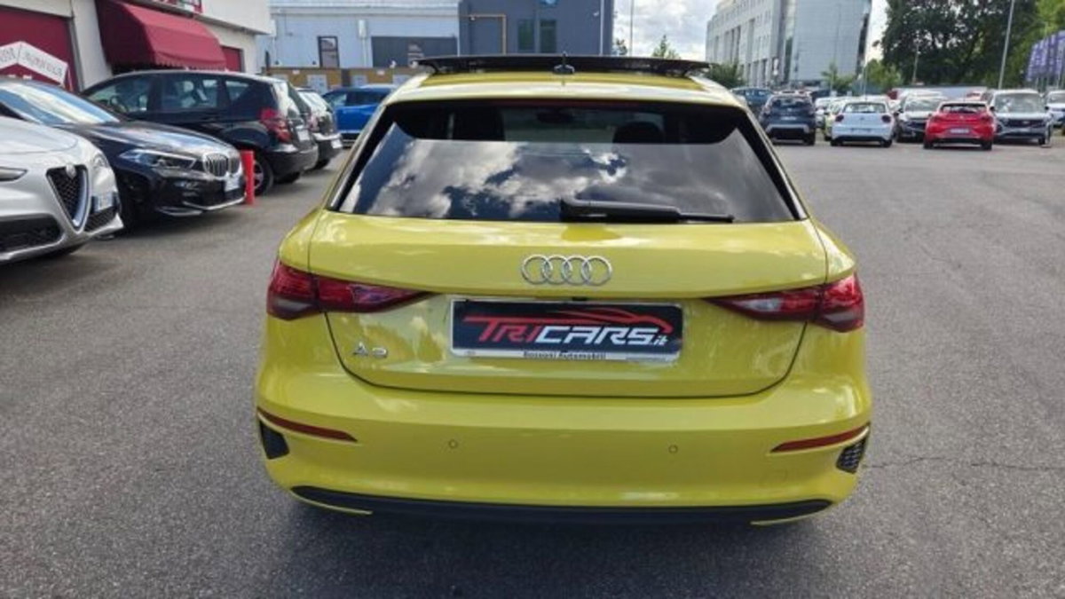 Audi A3 Sportback 35 TFSI Business Advanced (4)