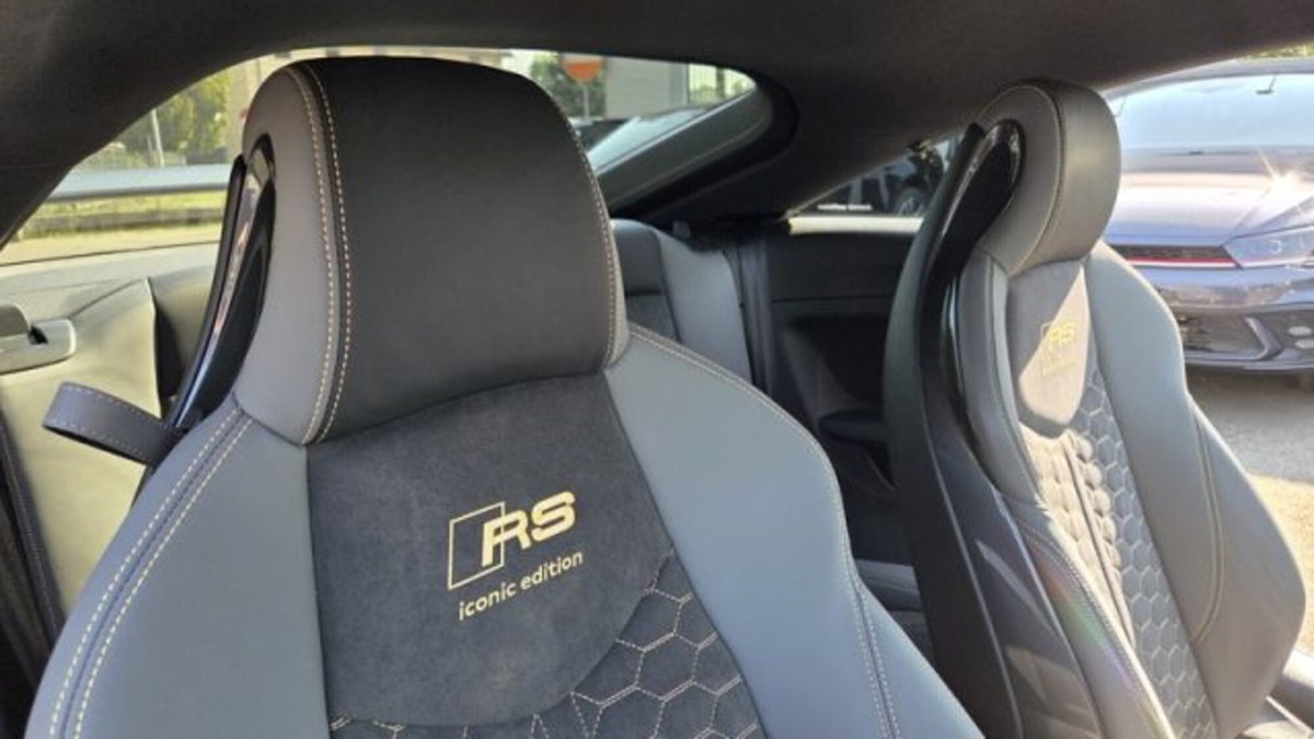 Audi TT RS Coupé 2.5 TFSI quattro S tronic (18)