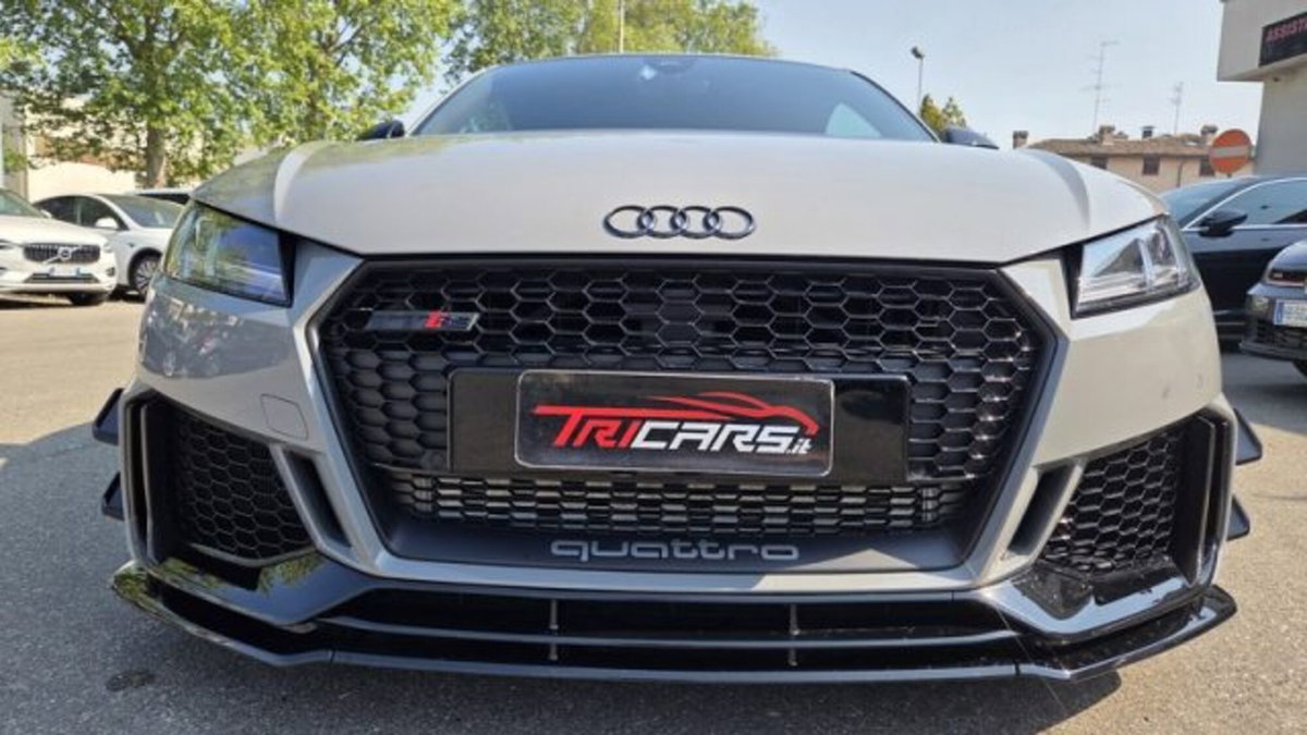 Audi TT RS Coupé 2.5 TFSI quattro S tronic (2)