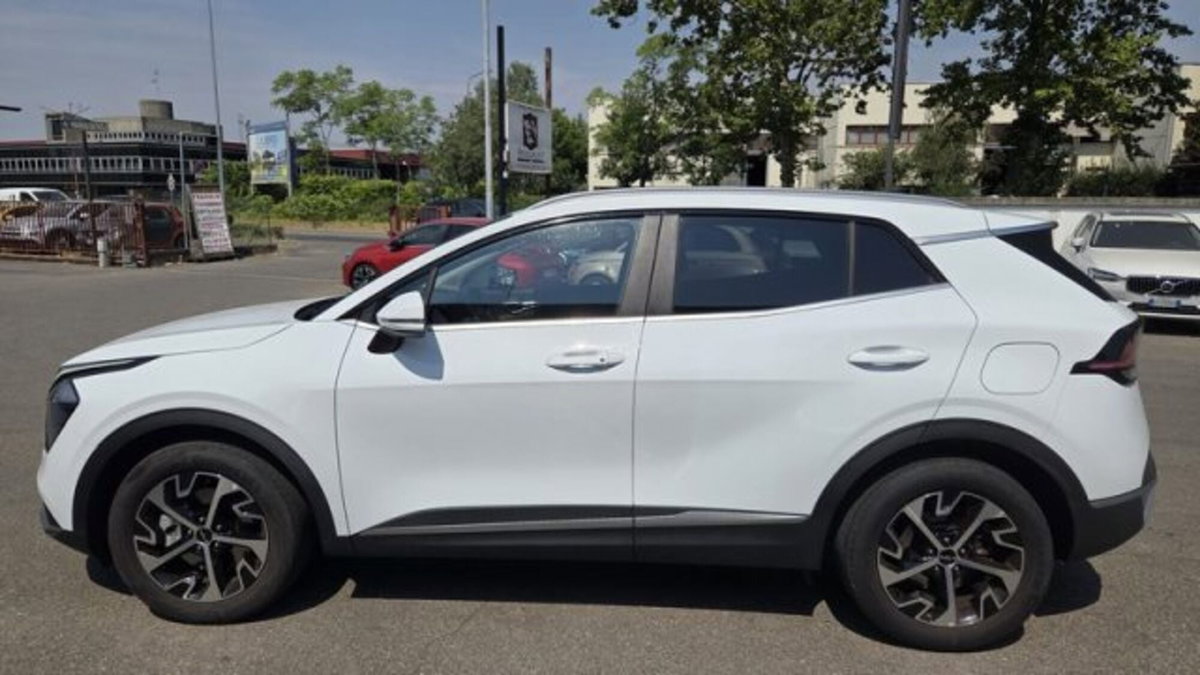 Kia Sportage 1.6 tgdi mhev Style 160cv mt (3)