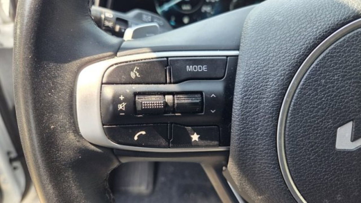 Kia Sportage 1.6 tgdi mhev Style 160cv mt (8)