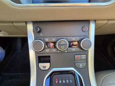 Land Rover Range Rover Evoque 2.0 TD4 180 CV 5p. Pure (9)