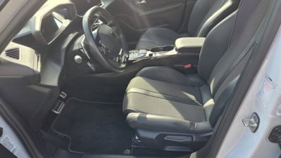 Peugeot 2008 1.2 puretech GT s&s 130cv eat8 (17)
