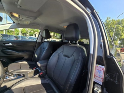 Opel Grandland X 1.6 Hybrid4 Plug-in aut. AWD (7)