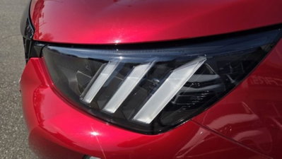 Peugeot 2008 BlueHDi 110 S&S GT (14)