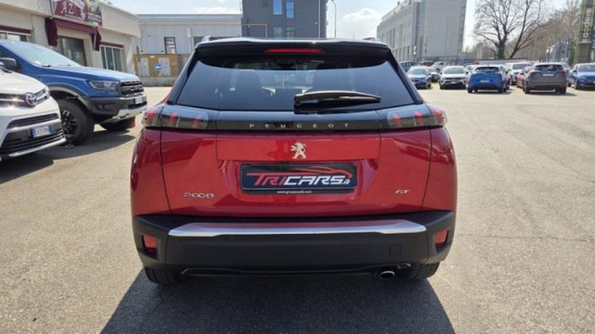 Peugeot 2008 BlueHDi 110 S&S GT (4)