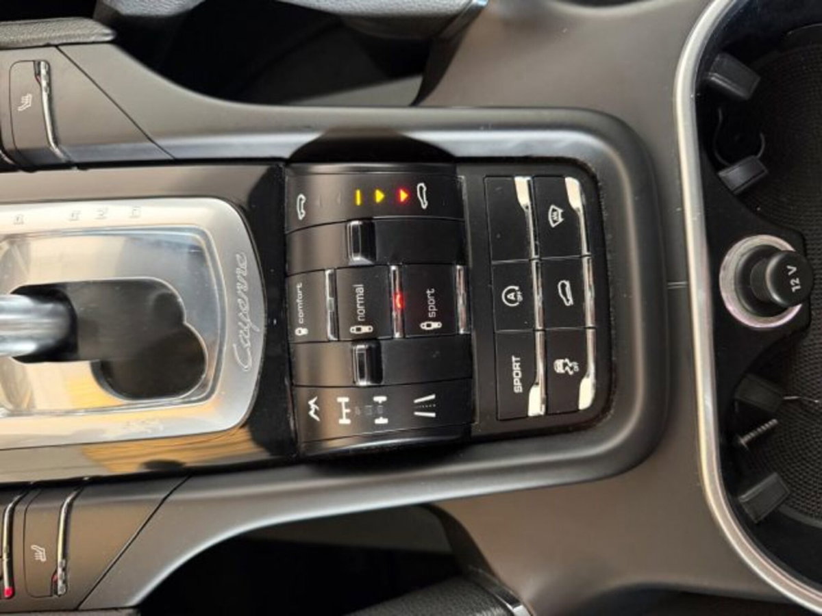 Porsche Cayenne 3.0 Diesel (20)