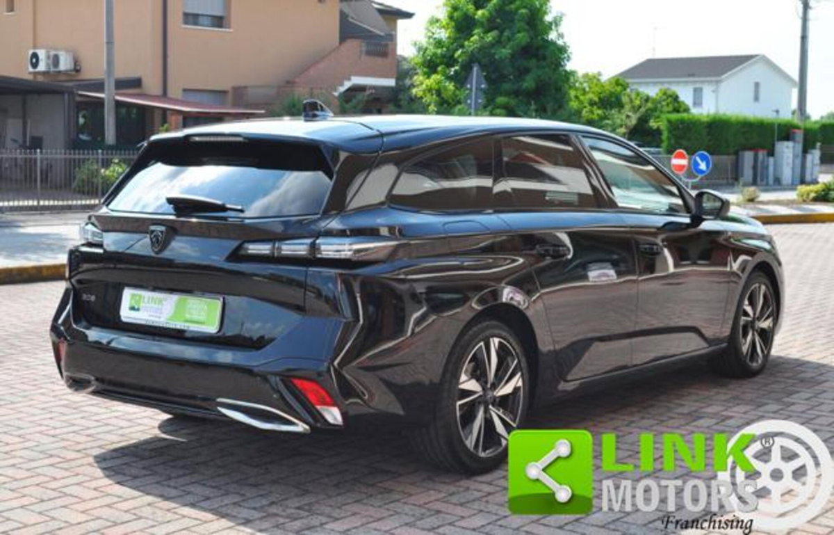 Peugeot 308 SW BlueHDi 130 S&S EAT8 Allure Pack (5)