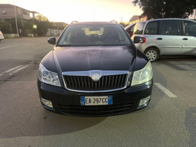 Skoda Octavia 1.6 Elegance GPLine (2)