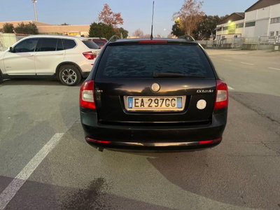 Skoda Octavia 1.6 Elegance GPLine (5)