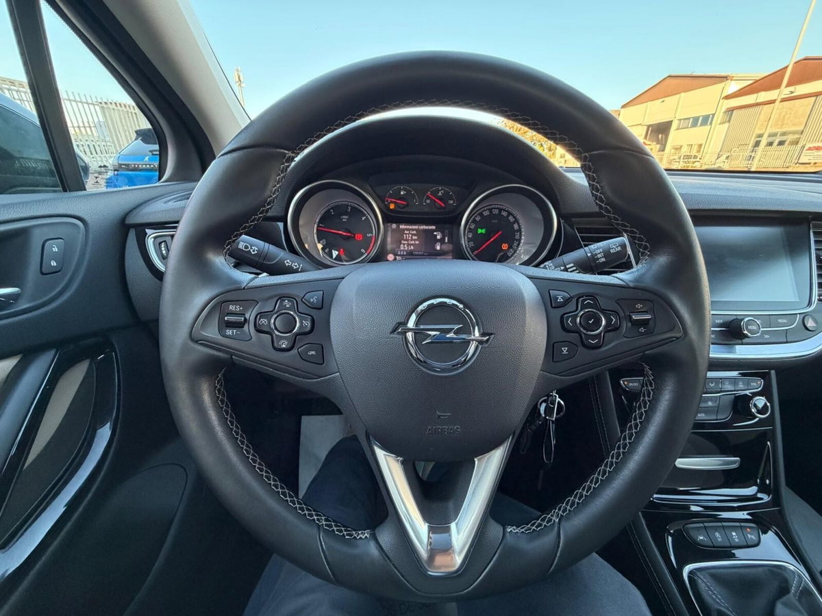 Opel Astra 1.6 CDTi 110CV Start&Stop 5 porte Innovation (12)