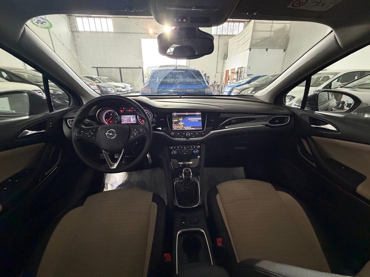 Opel Astra 1.6 CDTi 110CV Start&Stop 5 porte Innovation (19)