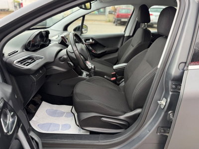 Peugeot 208 82 3p. GPL Allure (9)