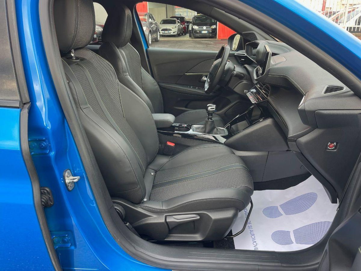Peugeot 208 PureTech 100 Stop&Start 5 porte GT Line (15)