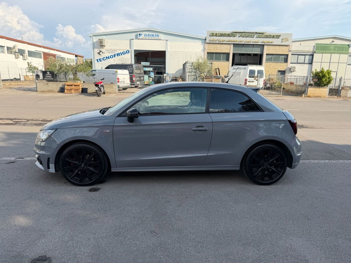 Audi A1 1.4 TFSI 185 CV S tronic Ambition (9)