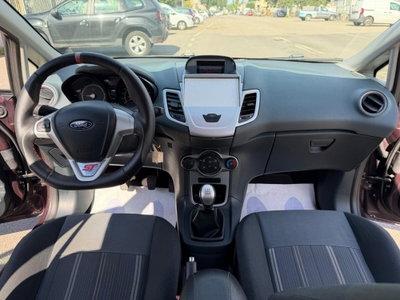 Ford Fiesta 1.4 TDCi 5p. Titanium (10)