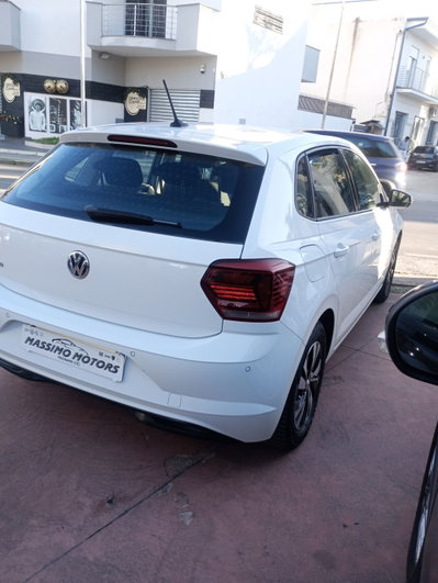 Volkswagen Polo 1.6 TDI 95 CV 5p. Highline BlueMotion Technology (2)