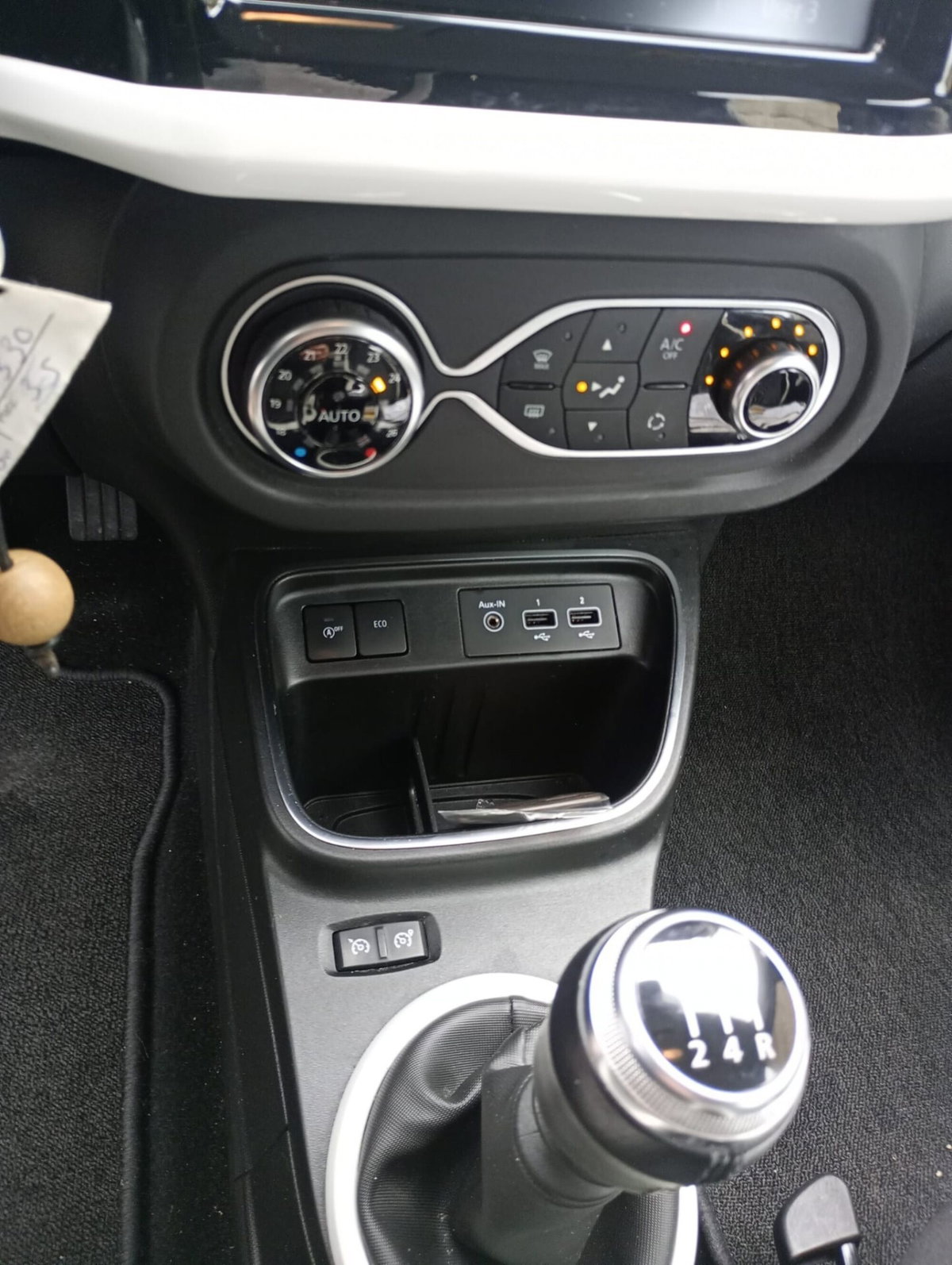 Renault Twingo TCe 95 CV Intens (14)