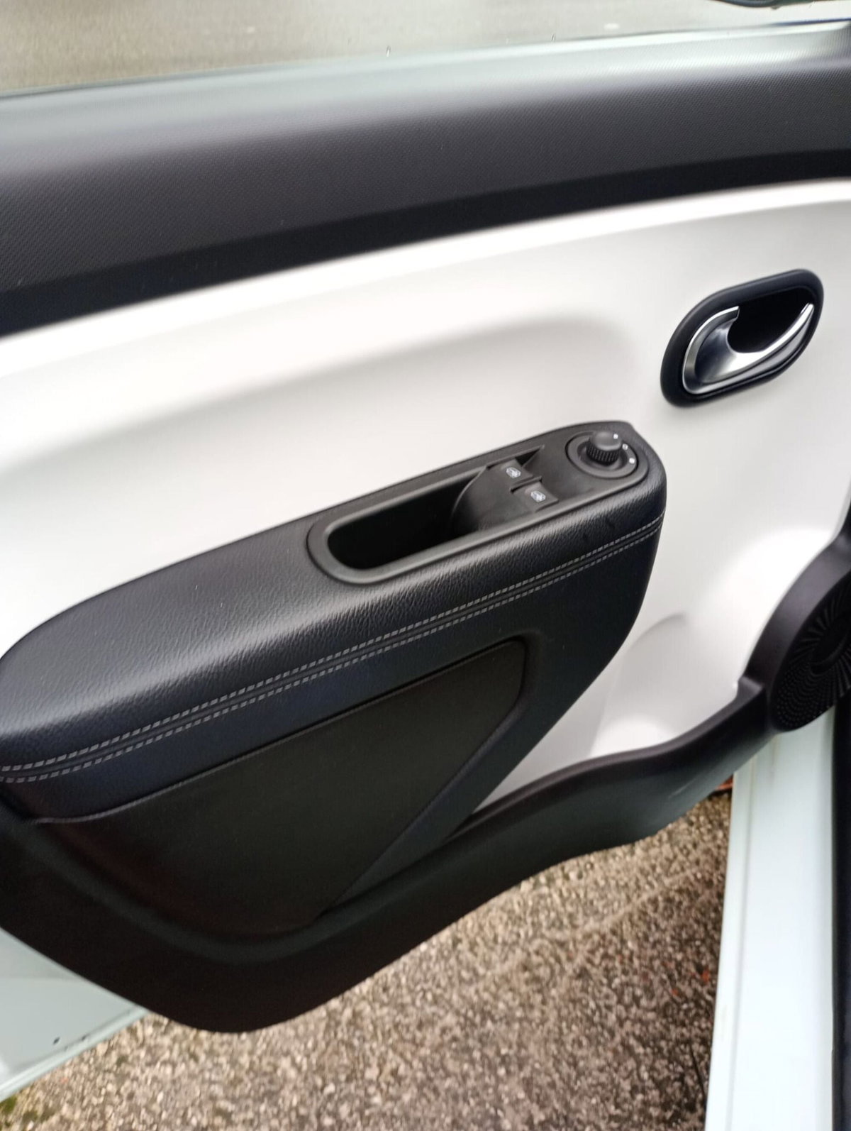 Renault Twingo TCe 95 CV Intens (9)