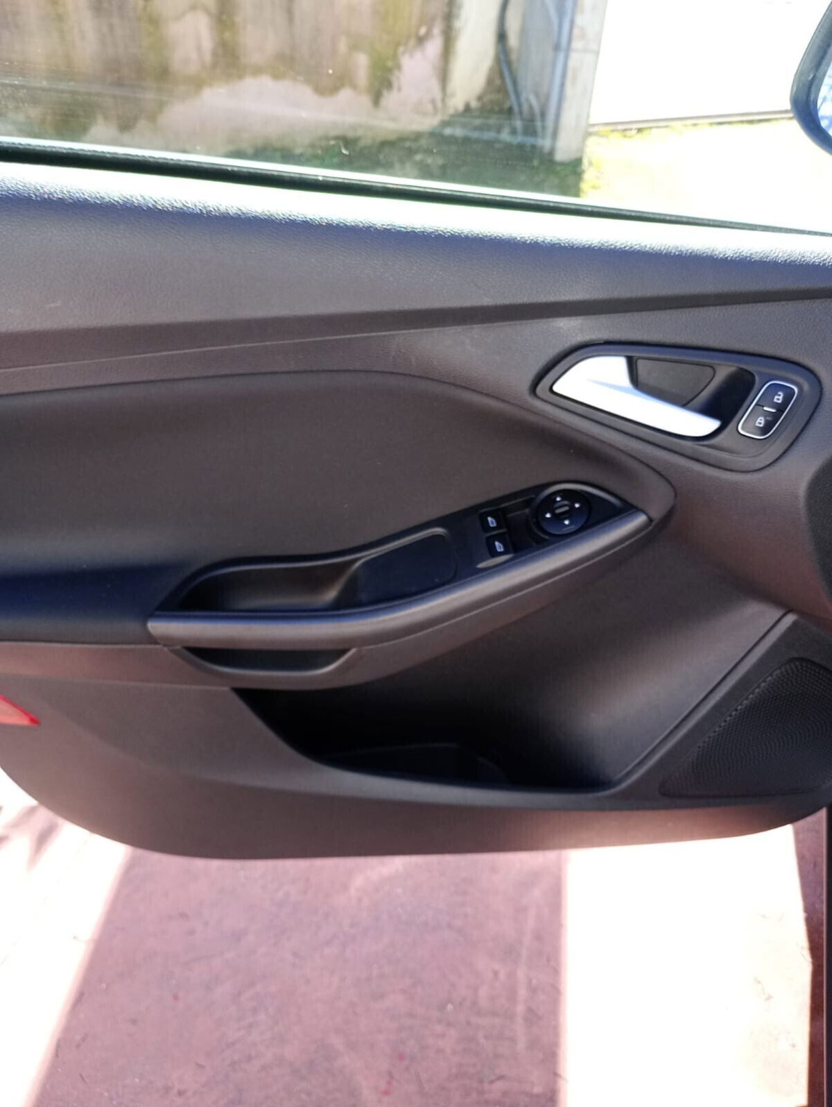 Ford Focus Station Wagon 1.5 TDCi 120 CV Start&Stop SW Plus (9)