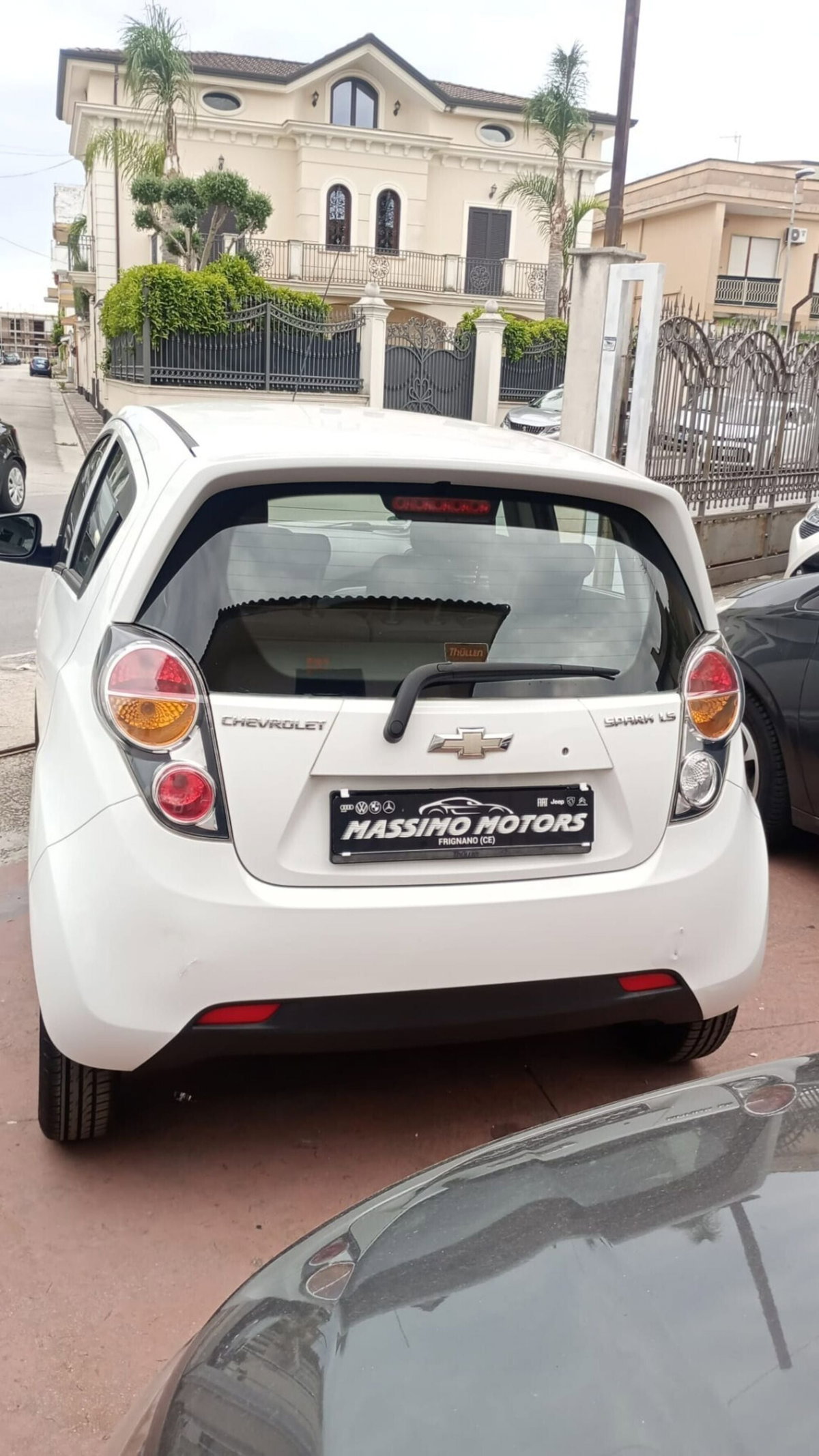 Chevrolet Spark 1.0 LS (4)