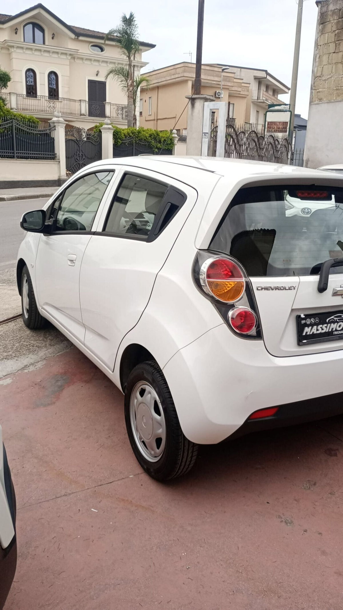 Chevrolet Spark 1.0 LS (5)