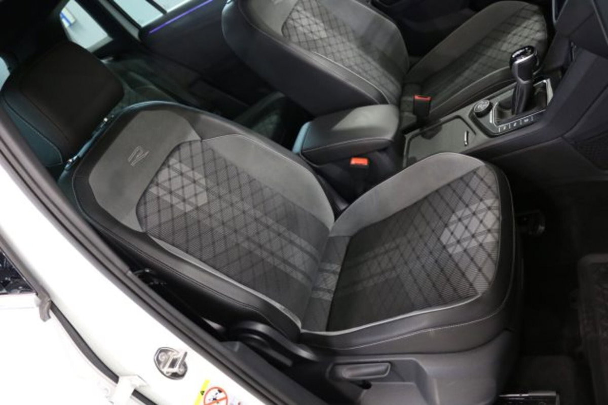 Volkswagen Tiguan Allspace 2.0 TDI SCR DSG 4MOTION R-Line (10)