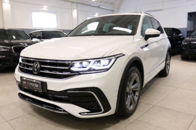 Volkswagen Tiguan Allspace 2.0 TDI SCR DSG 4MOTION R-Line (3)