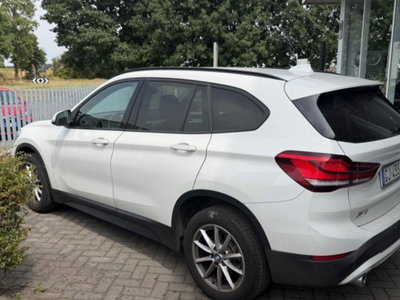 BMW X1 sDrive18d Business Advantage (2)