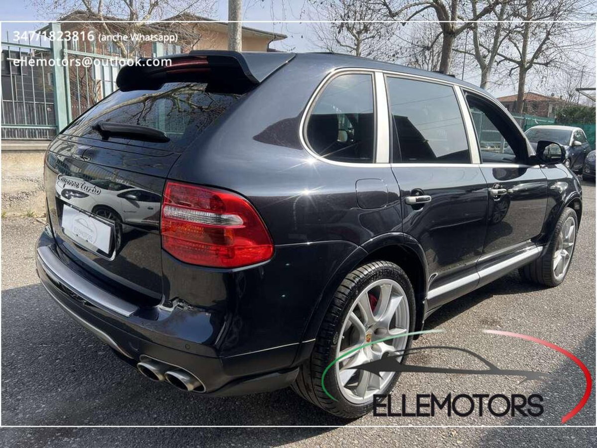 Porsche Cayenne 4.8 Turbo (10)