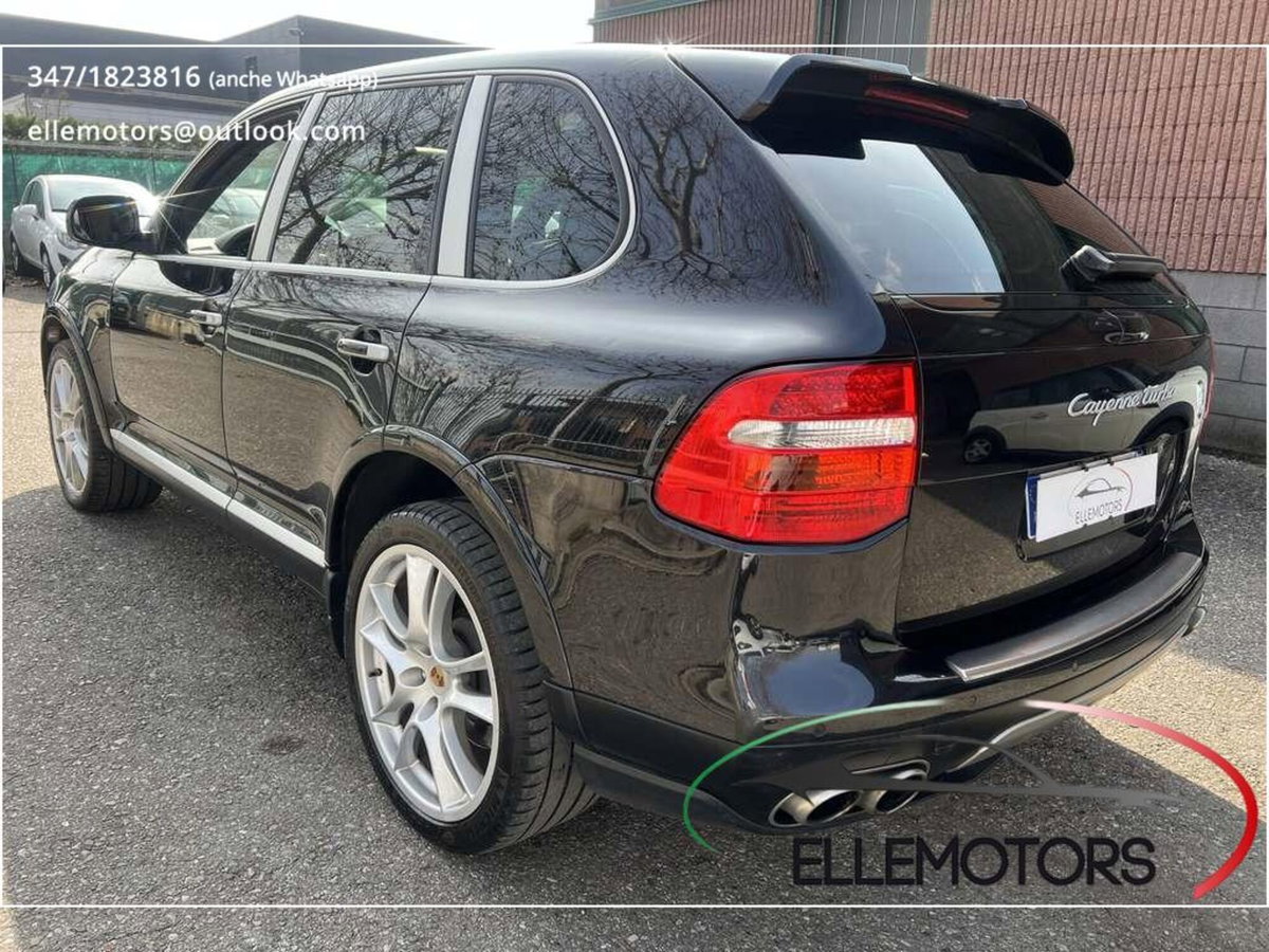 Porsche Cayenne 4.8 Turbo (12)