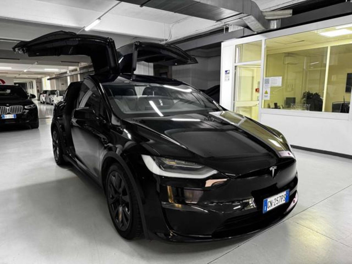Tesla Model X Model X Long Range AWD (3)