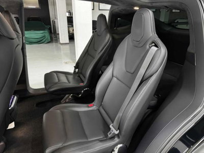 Tesla Model X Model X Long Range AWD (7)