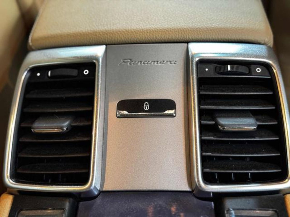 Porsche Panamera 3.0 Diesel (18)