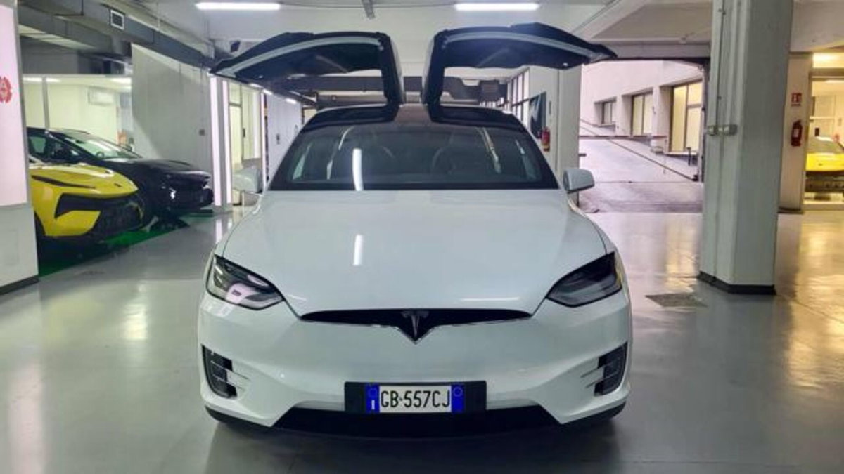 Tesla Model X Model X Long Range AWD
