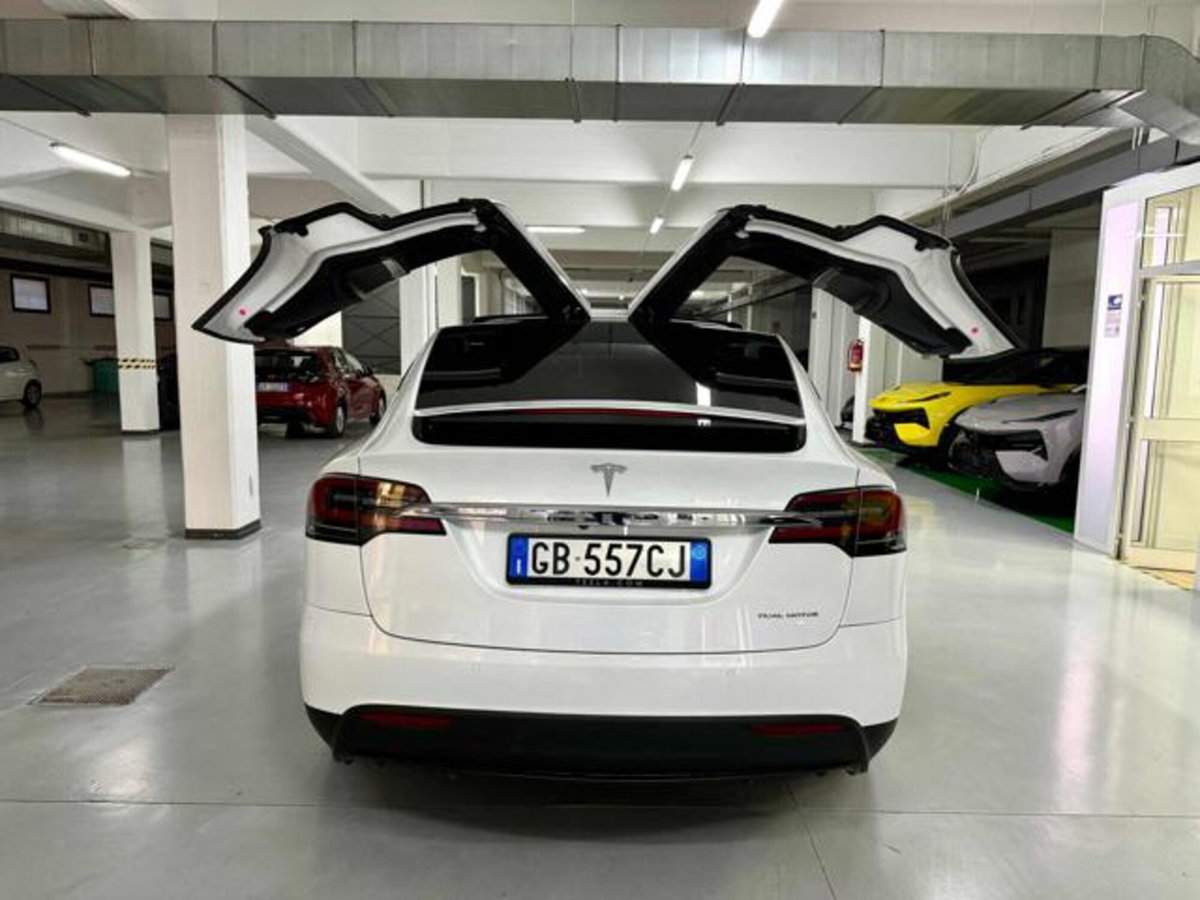 Tesla Model X Model X Long Range AWD (9)