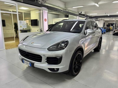 Porsche Cayenne 3.0 S E-Hybrid (6)