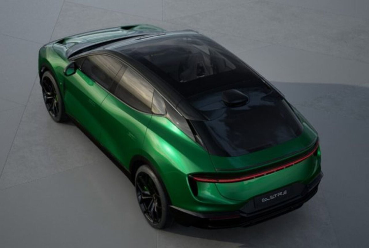 Lotus Eletre S (2)