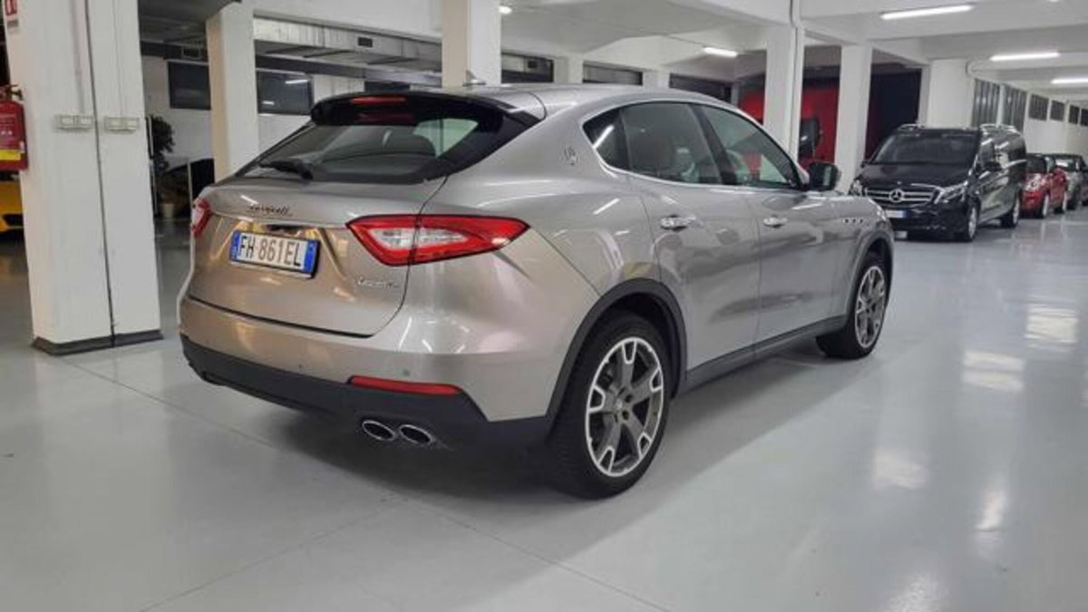 Maserati Levante Levante V6 Diesel 275 CV AWD (6)