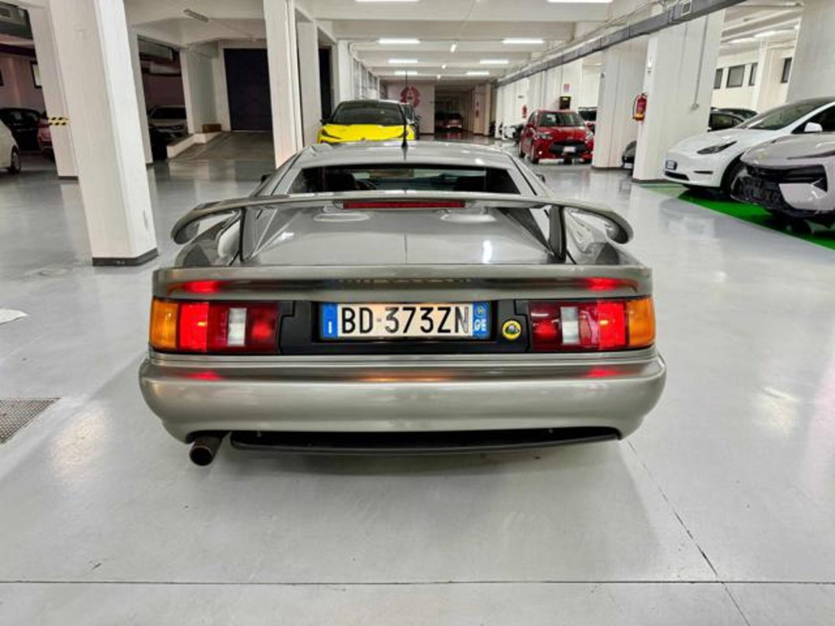 Lotus Esprit 2.0i turbo cat GT3 (7)