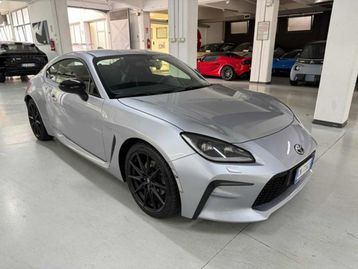 Toyota GR86 2.Premium Sport A/T (2)
